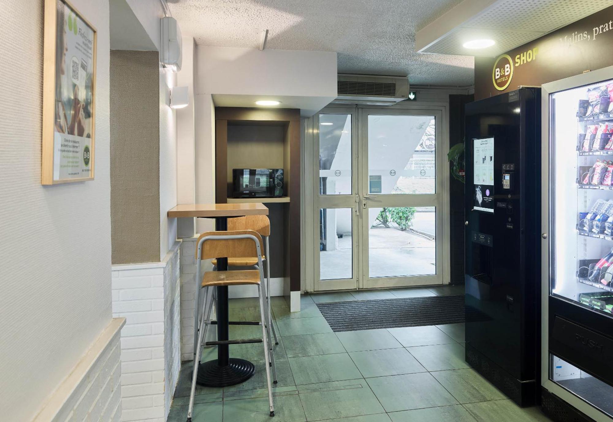 B&B Hotel Brétigny-sur-Orge Exteriör bild