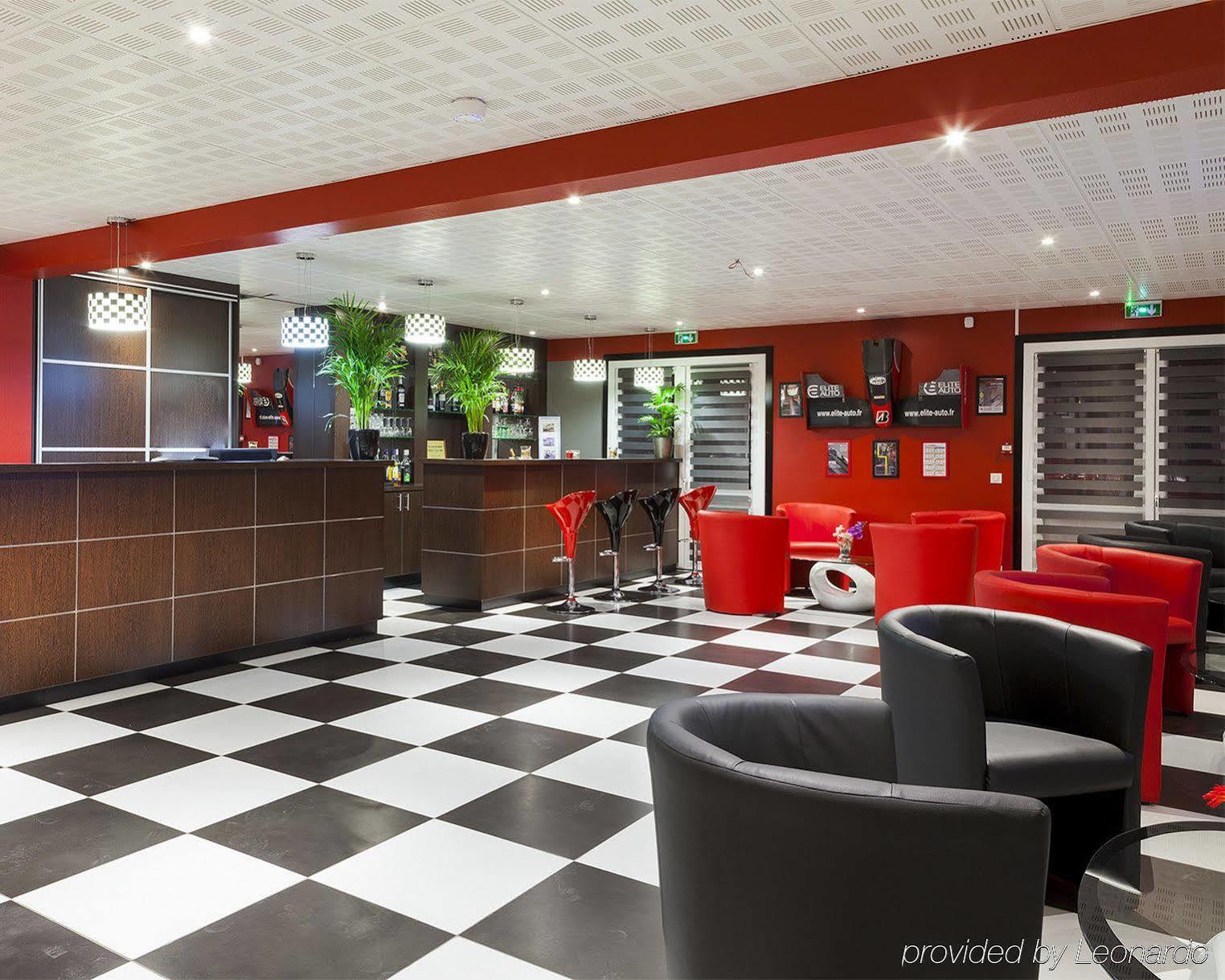 B&B Hotel Brétigny-sur-Orge Exteriör bild