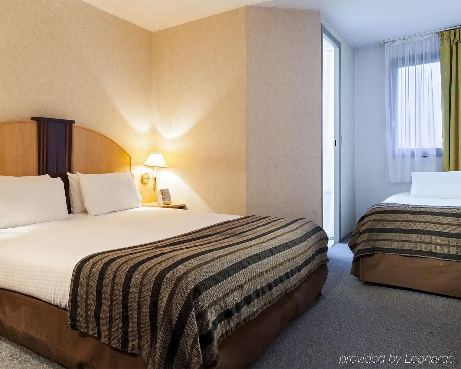 B&B Hotel Brétigny-sur-Orge Exteriör bild