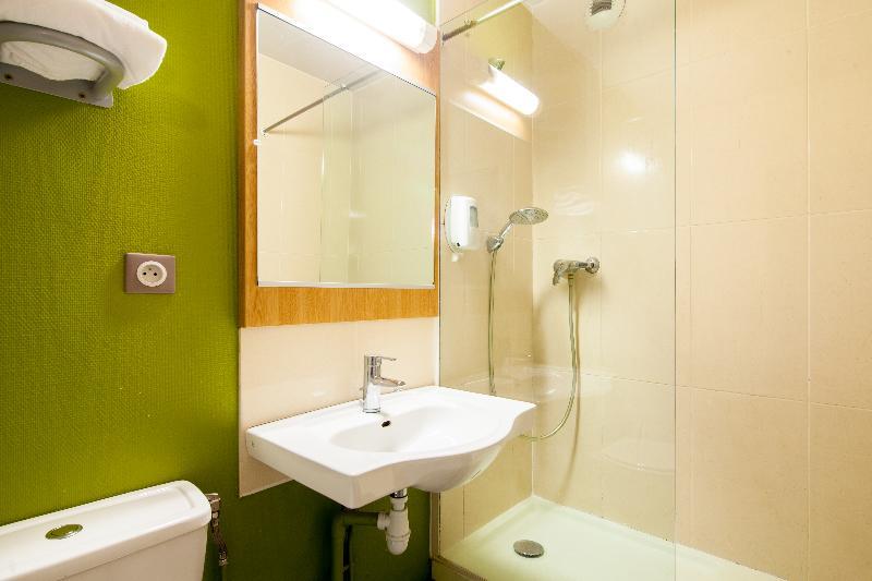 B&B Hotel Brétigny-sur-Orge Exteriör bild